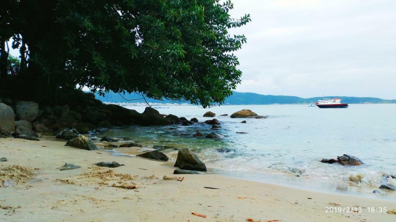 Praia de Bombinhas Res Solar das Bromélias Exterior foto