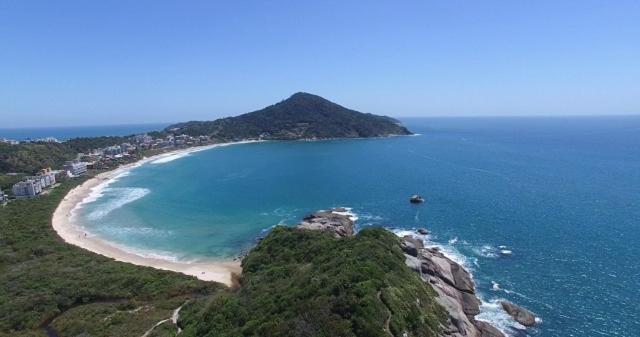 Praia de Bombinhas Res Solar das Bromélias Exterior foto